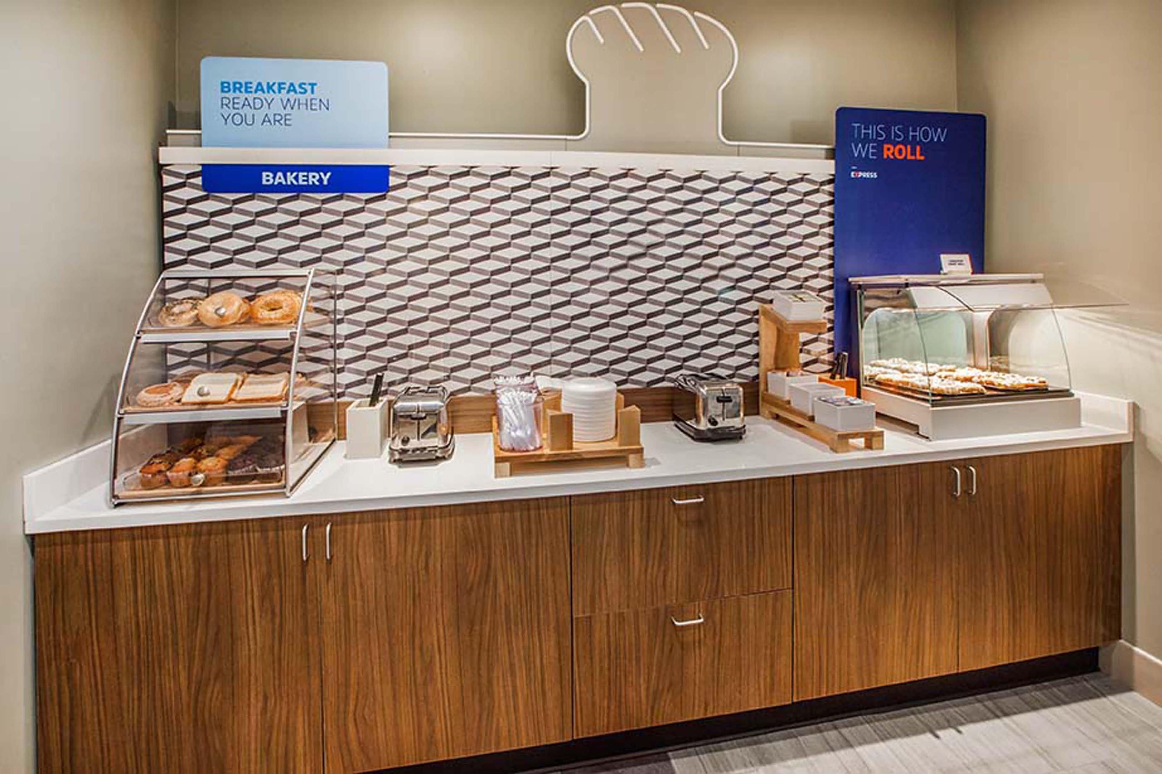 Holiday Inn Express Venice By Ihg Buitenkant foto
